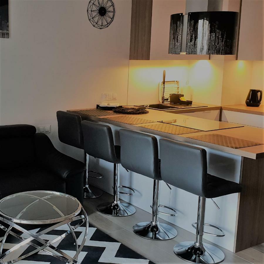 Apartament New York Rozana 19 Познань Экстерьер фото